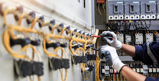 Professional Lighting Installation technician working in Blue Earth County County, MN